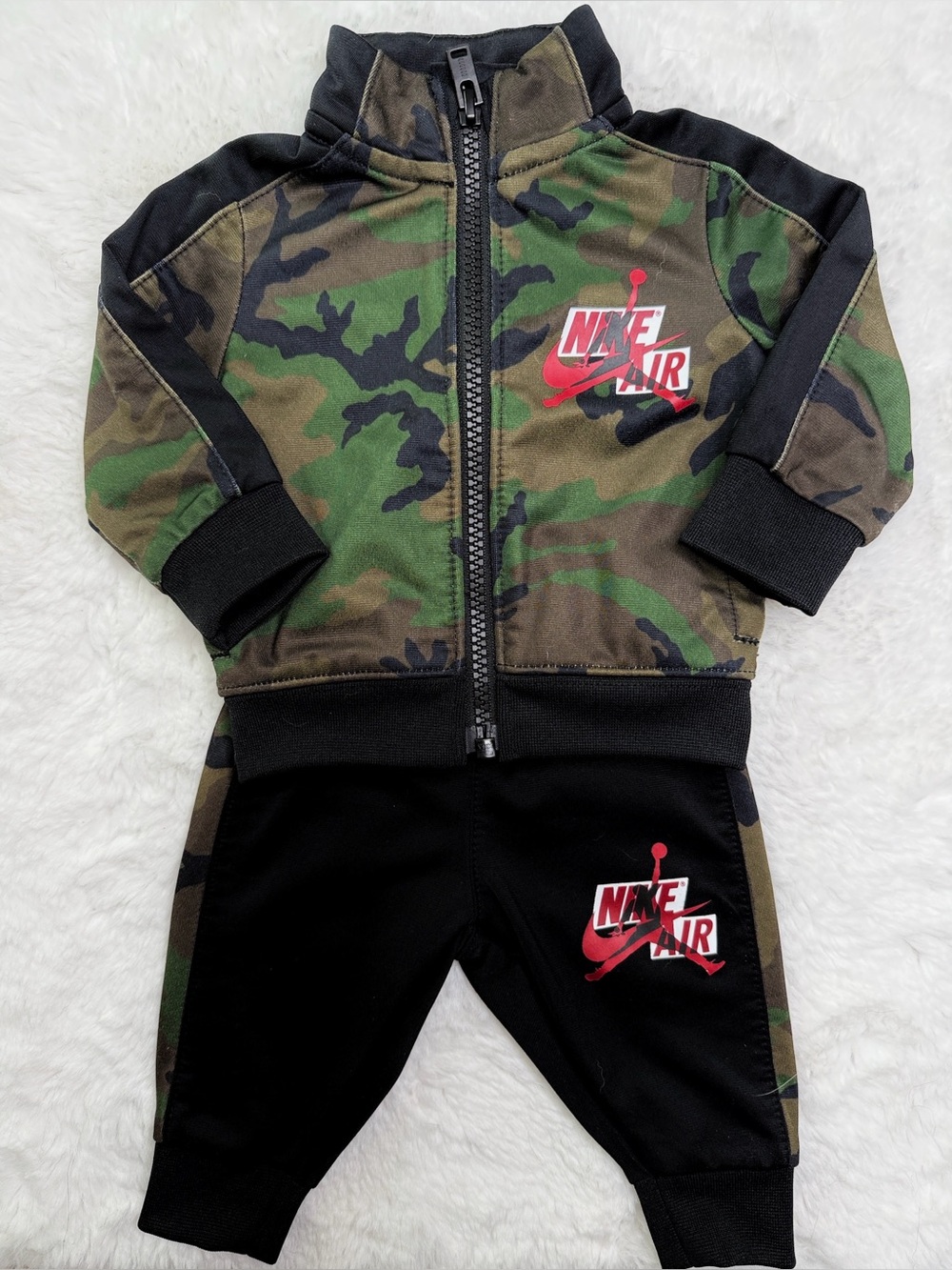 Air Jordan NB Baby Boys Camo Jogger Set